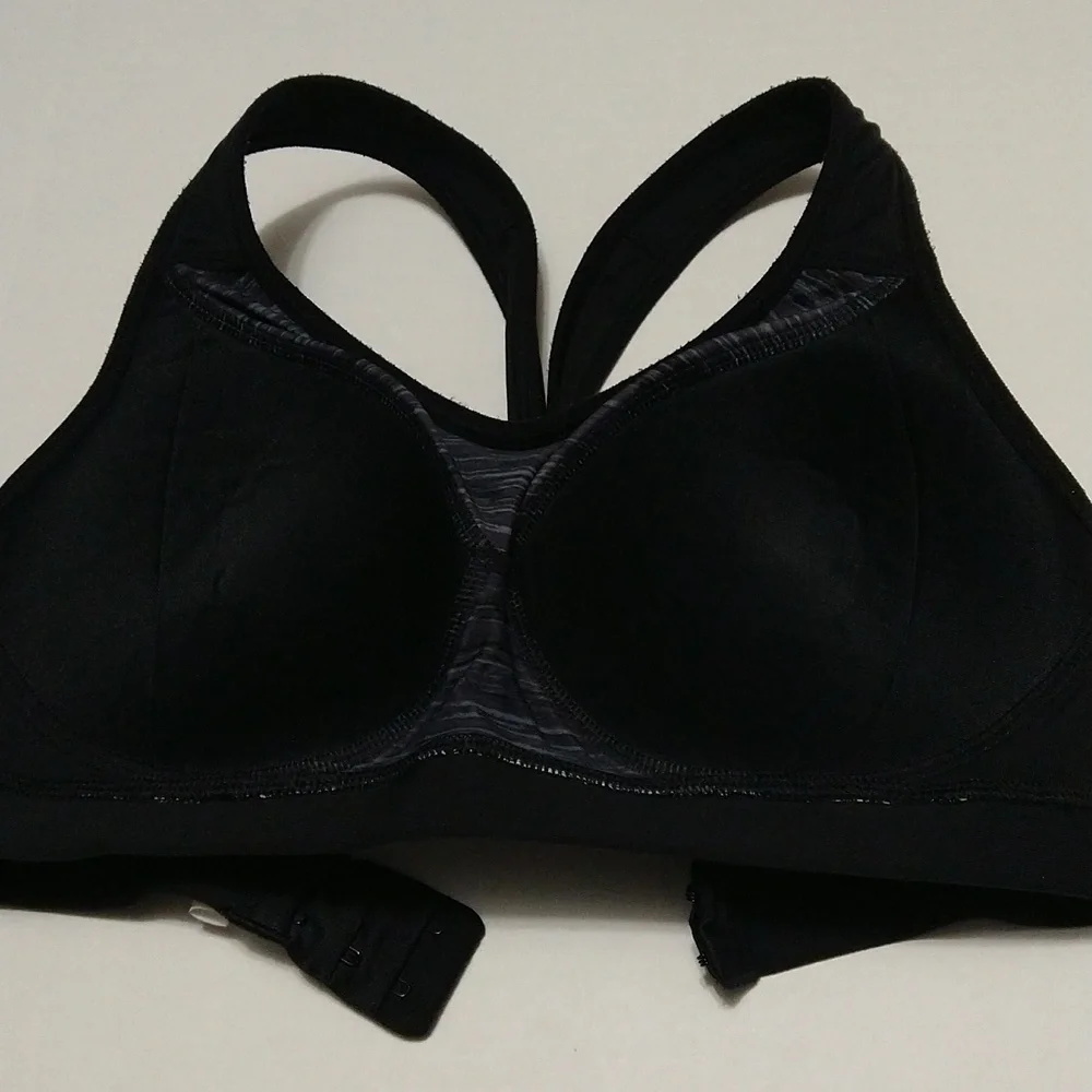 Champion Women's Support Black Sports Bra W/ Molded Pads Size S/M
